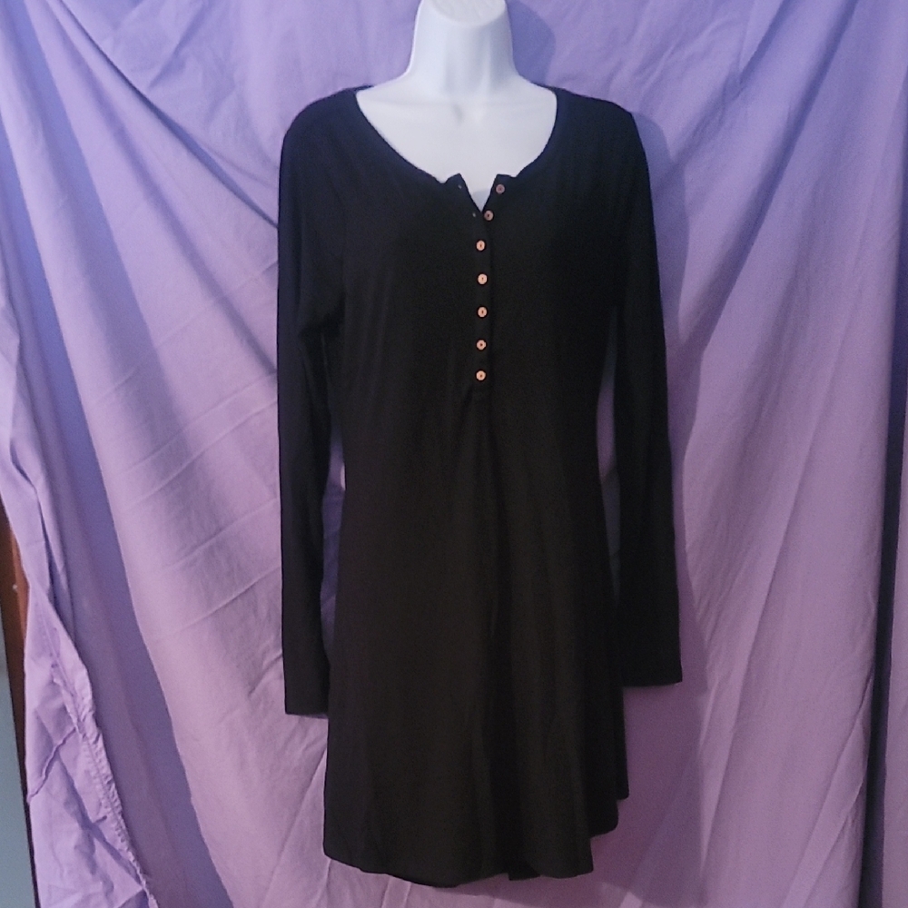 Zenana Outfitters Black Long Sleeve Tunic Dress with Button Placket